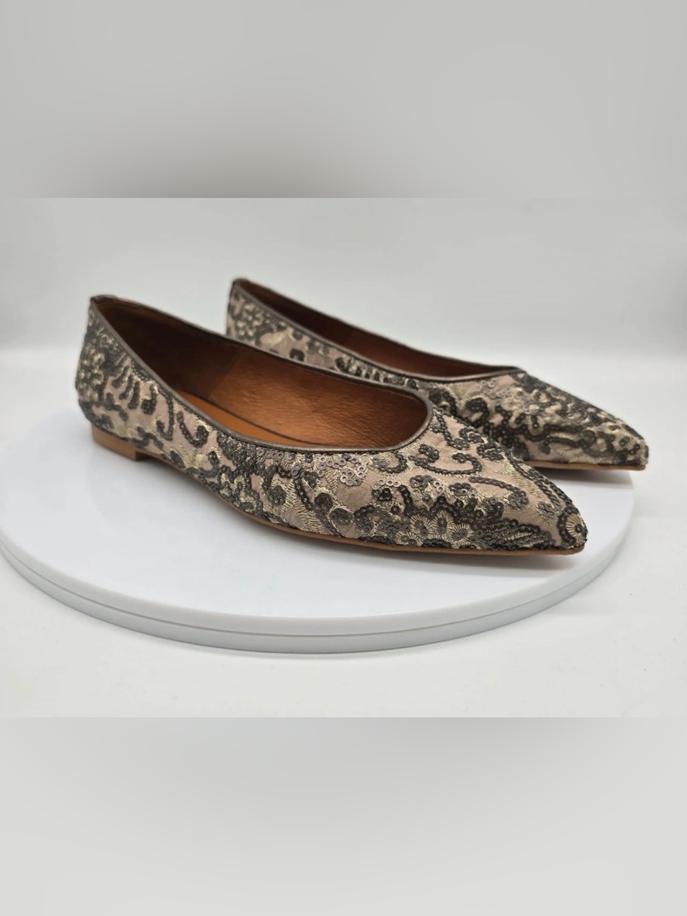Sundance Sequin  Pointed Toe Floral Ballet Flats Womens Size 9 EU 39  Spain Shoe